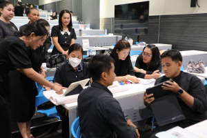 โครงการพัฒนาศักยภาพครูประจำการและครูพี่เลี้ยงให้มีคุณลักษณะของ Strong Teacher